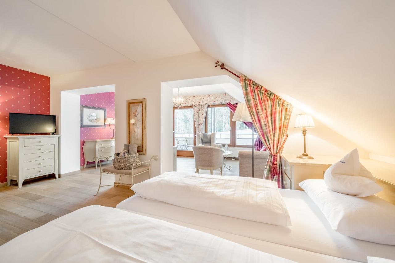 Royal Hotel Hinterhuber Рисконе Екстериор снимка