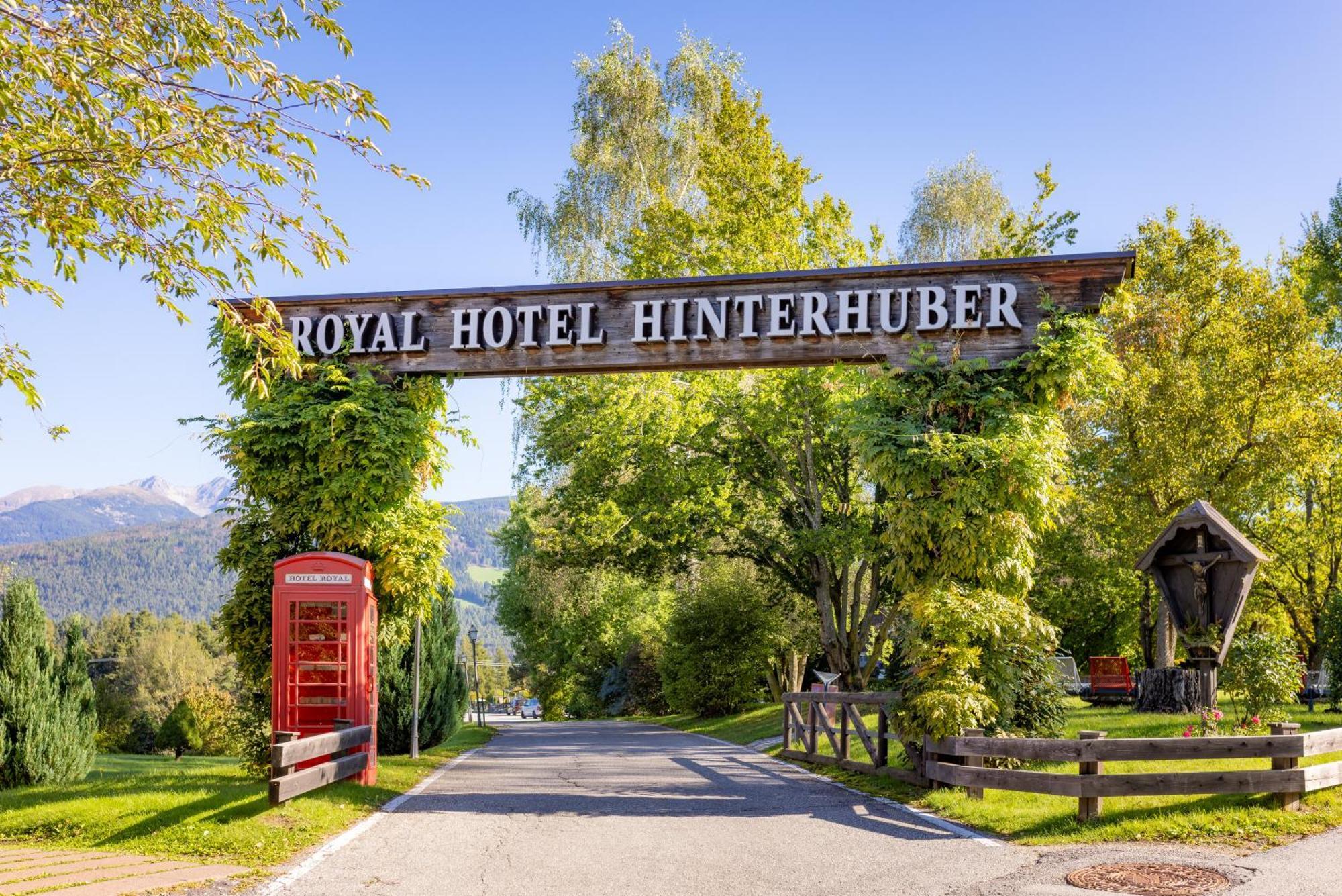 Royal Hotel Hinterhuber Рисконе Екстериор снимка