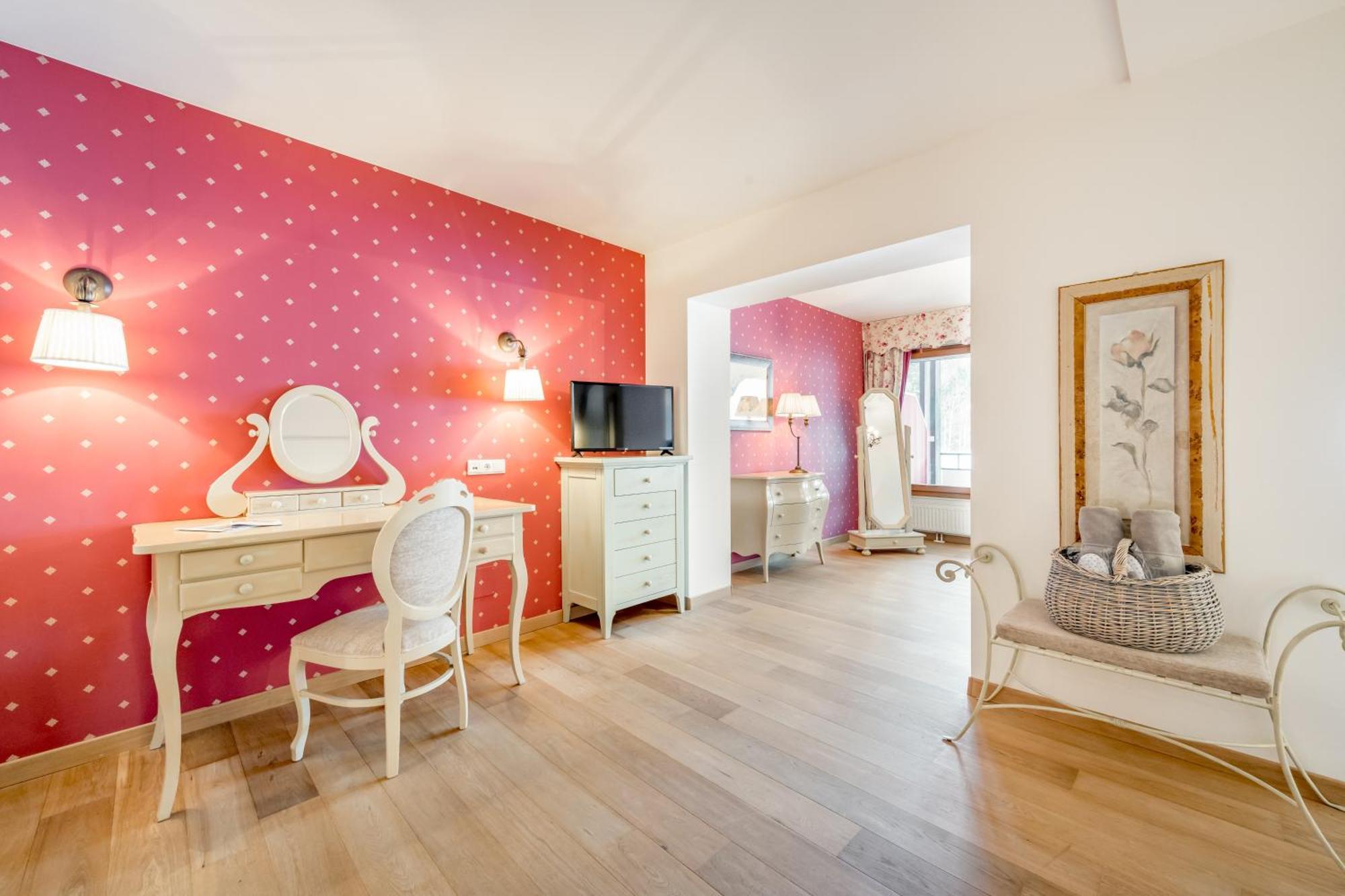 Royal Hotel Hinterhuber Рисконе Екстериор снимка
